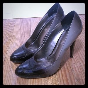 Women's shoes